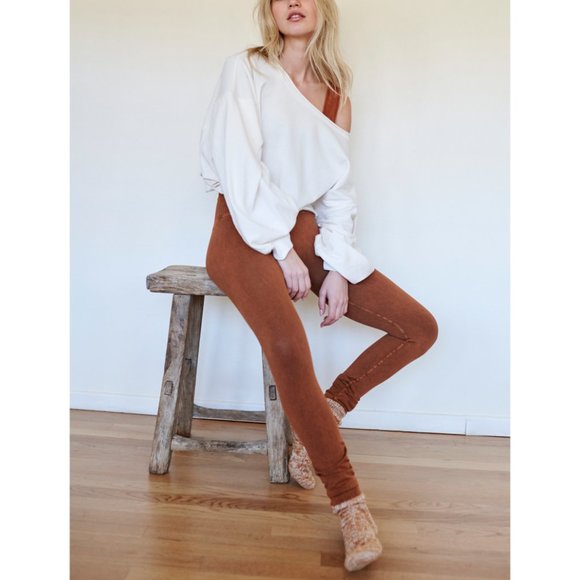 FP MOVEMENT Good Karma Leggings / V Toasted Coco - Picture 2 of 6